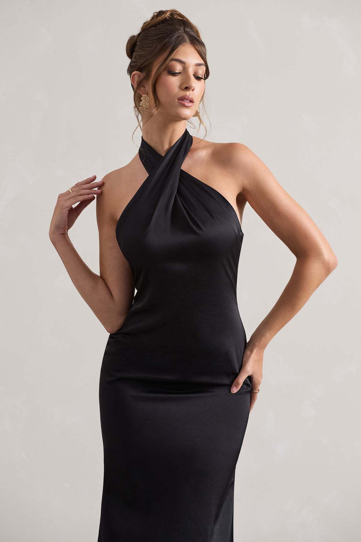 Women's Elegant Halter Neck Satin Evening Gown – Floor-Length
