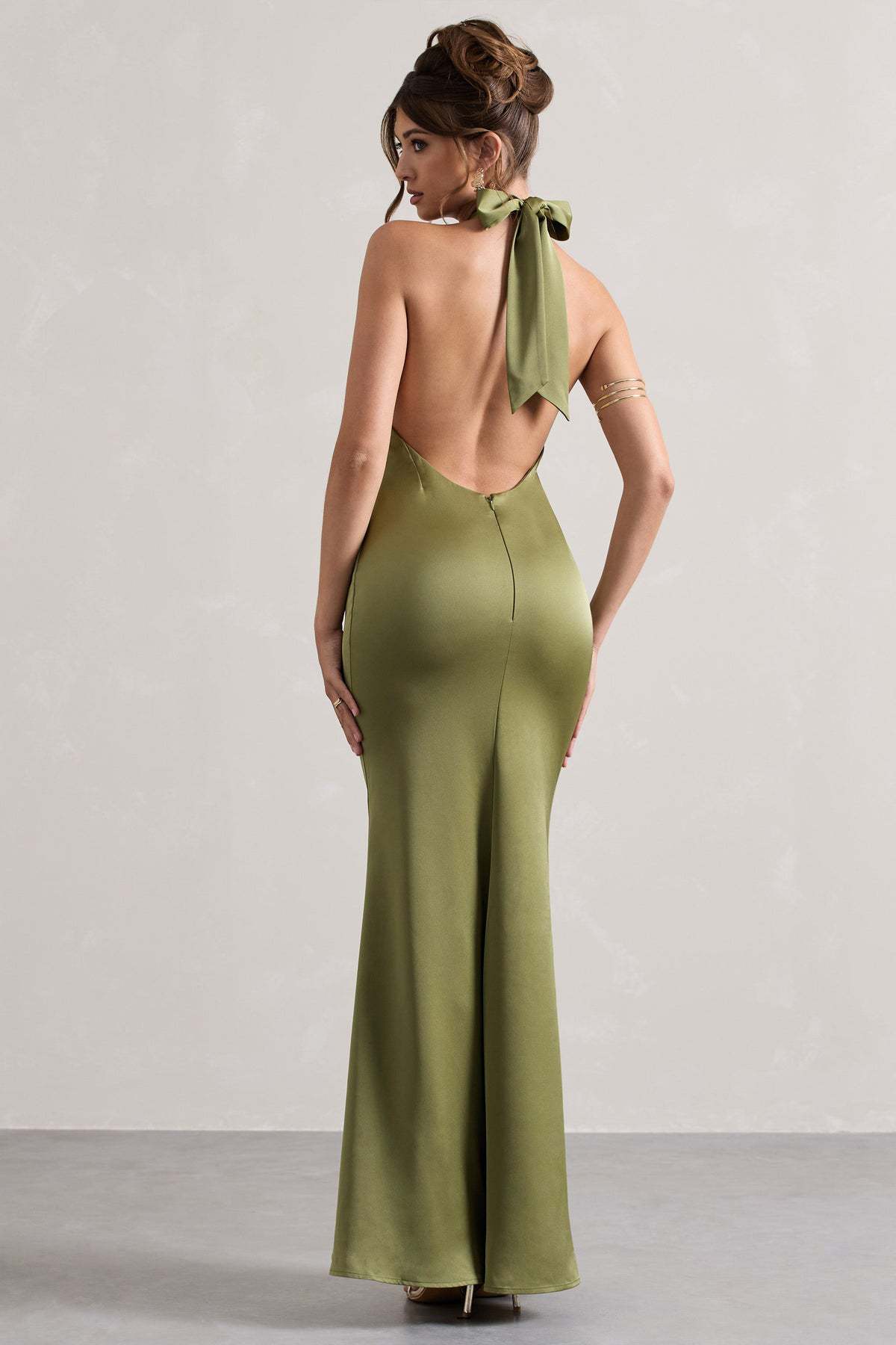 Women's Elegant Halter Neck Satin Evening Gown – Floor-Length